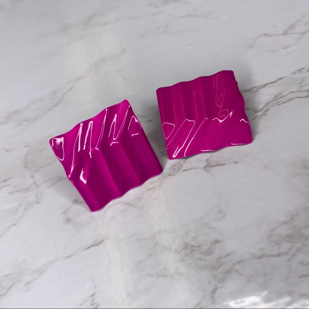 Pink vintage 80’s Sqaure earrings